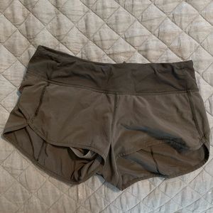 WKND SALE 💥 Lululemon shorts
